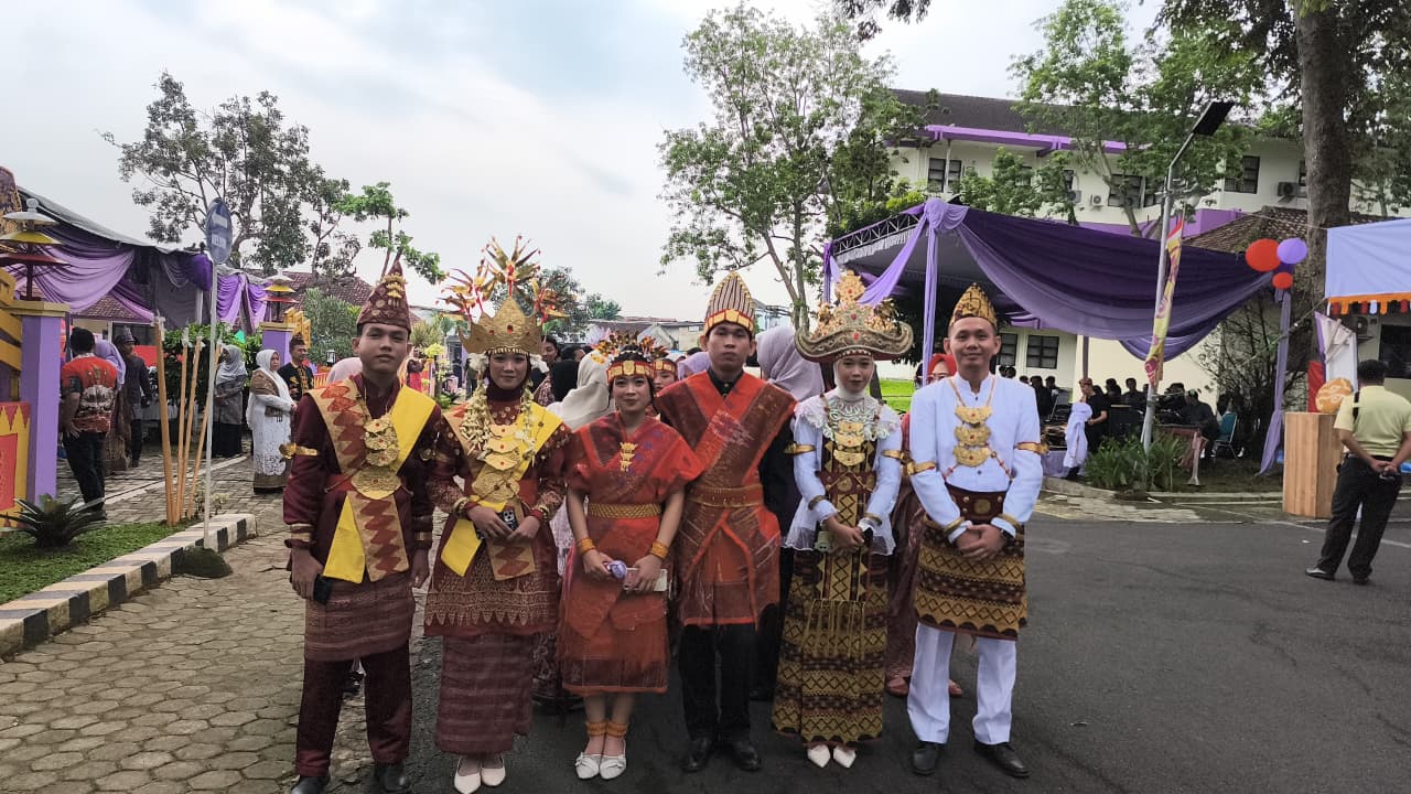 FKIP Unila Gelar Karnaval dan Muhibah Seni