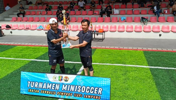 Pemprov Lampung Jurnalis Gelar Pertandingan Mini Soccer Persahabatan
