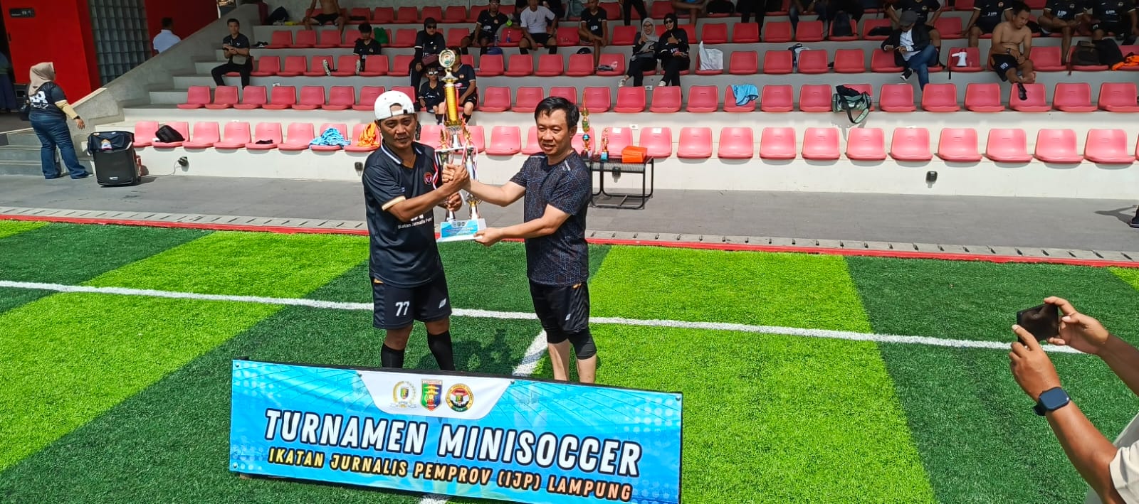 Pemprov Lampung Jurnalis Gelar Pertandingan Mini Soccer Persahabatan