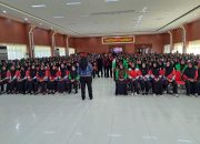 Bunda Eva Salurkan Insentif untuk Ribuan Kader Posyandu hingga TPK