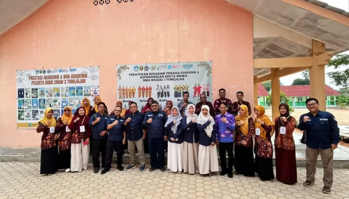Tim Dosen Pendidikan Fisika Unila Gelar Pelatihan Asesmen dan Temu Alumni